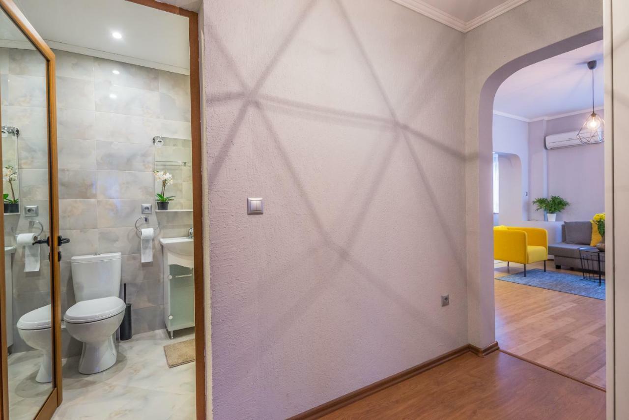 5Th Avenue Sofia Two Bedroom, Two Bathroom, Positano Street Suite By Flat Mаnager Bagian luar foto