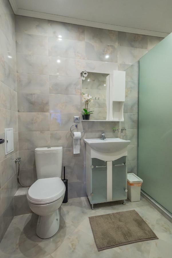 5Th Avenue Sofia Two Bedroom, Two Bathroom, Positano Street Suite By Flat Mаnager Bagian luar foto
