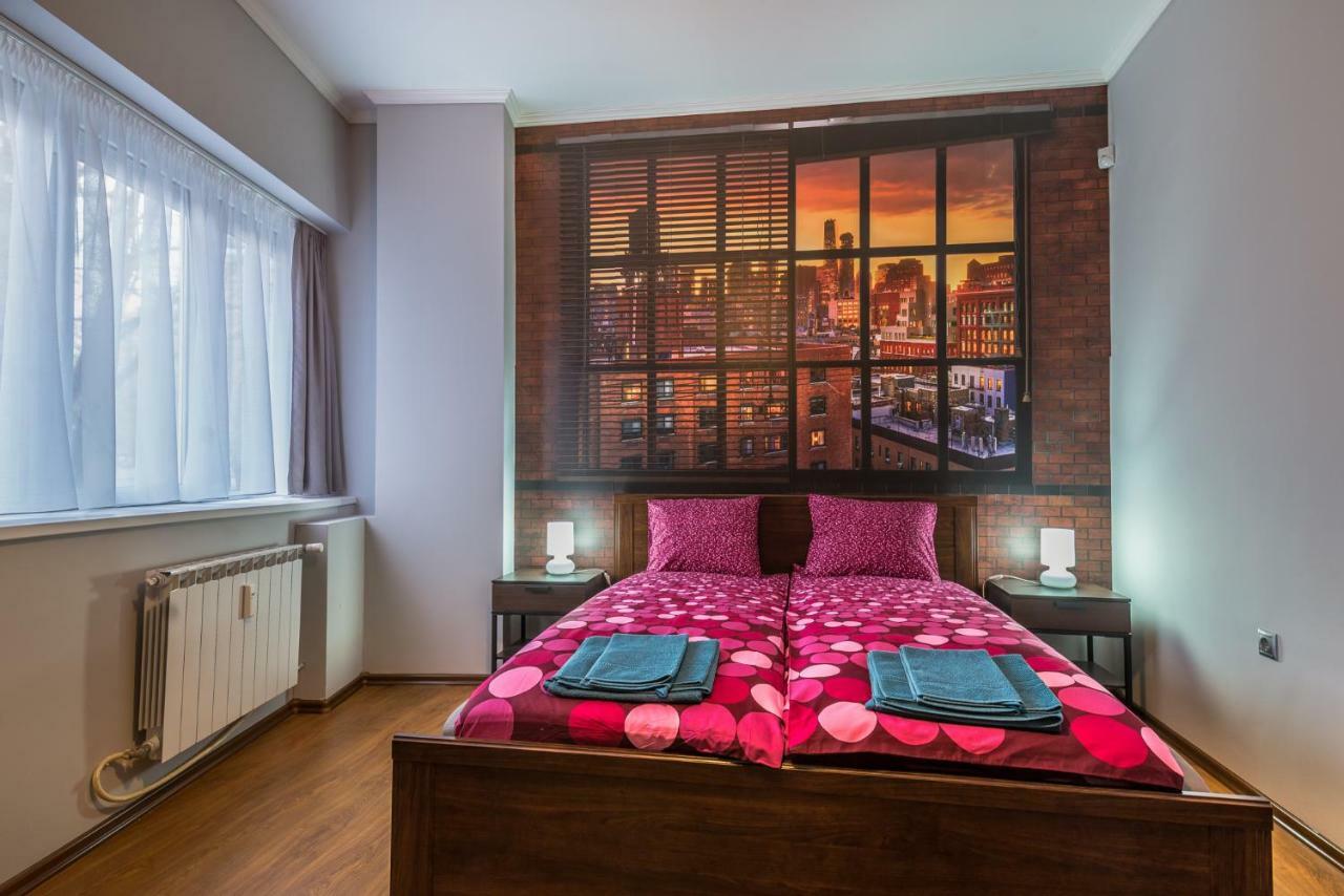 5Th Avenue Sofia Two Bedroom, Two Bathroom, Positano Street Suite By Flat Mаnager Bagian luar foto